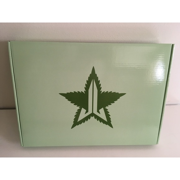 NIB Jeffree Star Green Chrome Leaf Hand Mirror - Picture 4 of 5